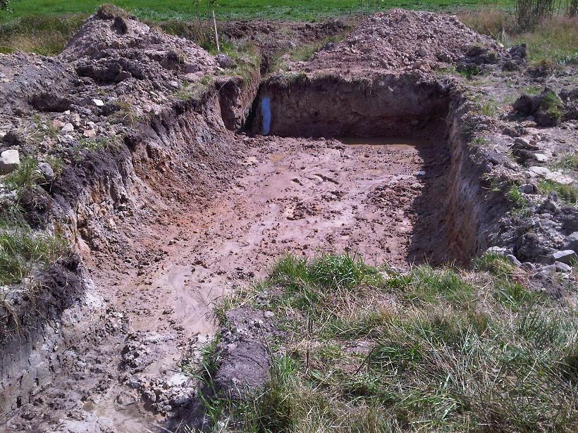 Blick ins zukünftige Pflanzenbeet - verkleinert.JPG