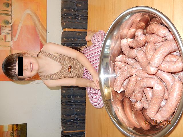 vKaninchenwurst m.Rahel.jpg
