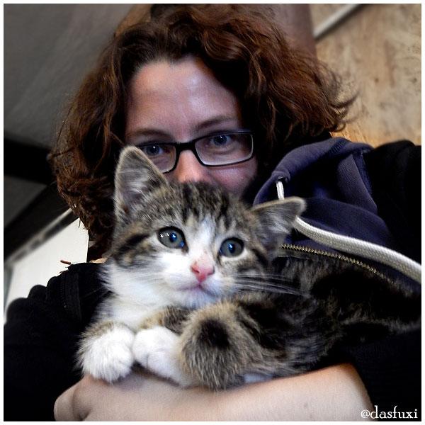 Flausch im Arm und Wusel auf dem kopf