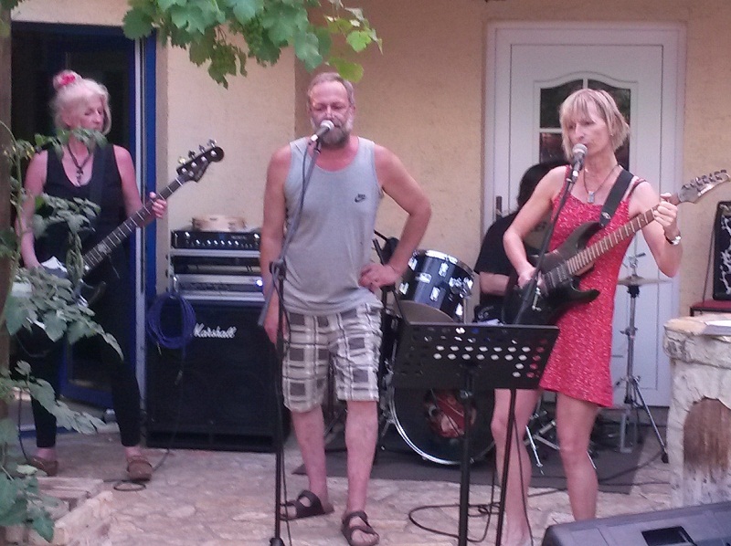 Band 1 - Bild 2 mit Olaf - schnitt 800.jpg