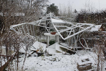 Gewaechshaus_im_Winter.jpg