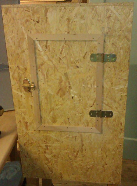 Mein Räucherschrank von außen ohne Thermometer