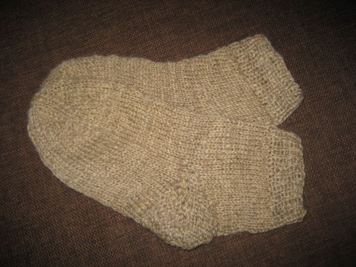 Socken aus Romneywolle.jpg