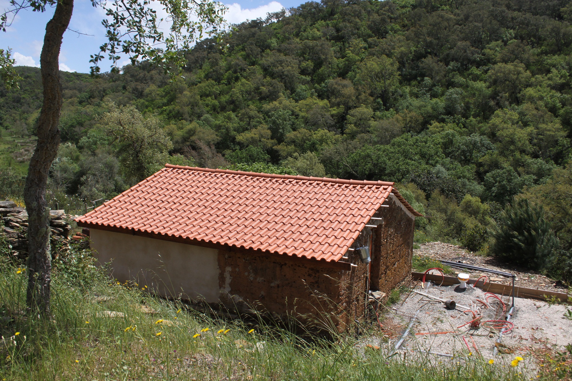 Vorbereitung Fundament Anbau, mit Freiluftklo