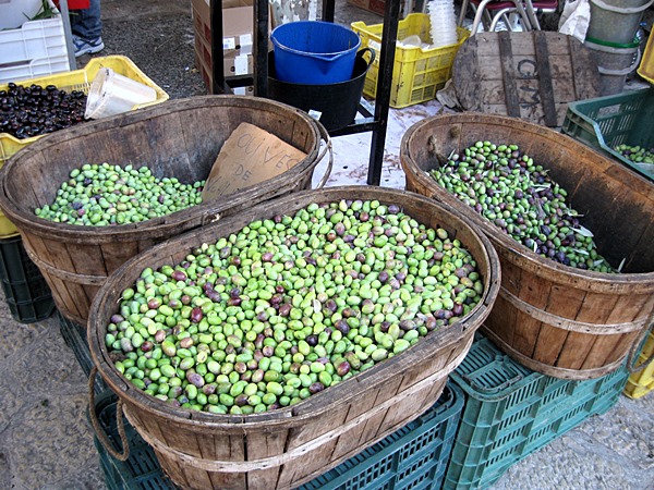 oliven markt binissalem.JPG